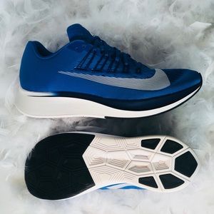 Nike Zoom Fly running shoes sz 13 blue